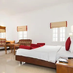 The Avenue Center *** Kochi